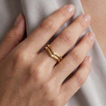 18K Solid Gold Double Chevron V-Shaped Stacking Band